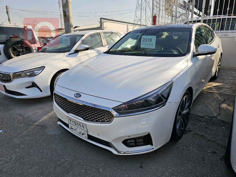 Kia Cadenza